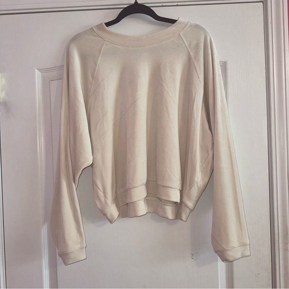 Cream lightweight sweatshirt